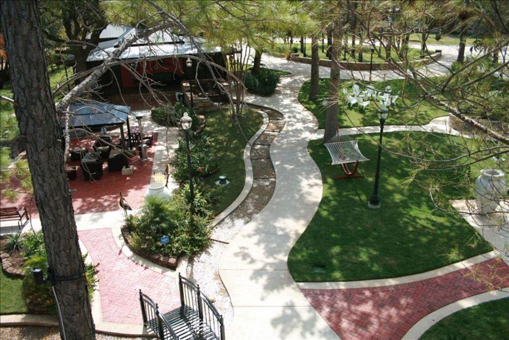 Paradise Resort At Hill Country Buchanan Dam Exteriör bild